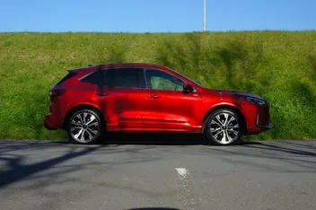 Ford Escape 2025 photo 3