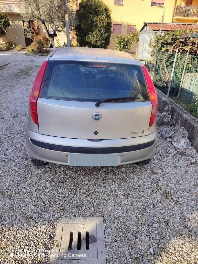 Fiat Punto 2001 photo 4