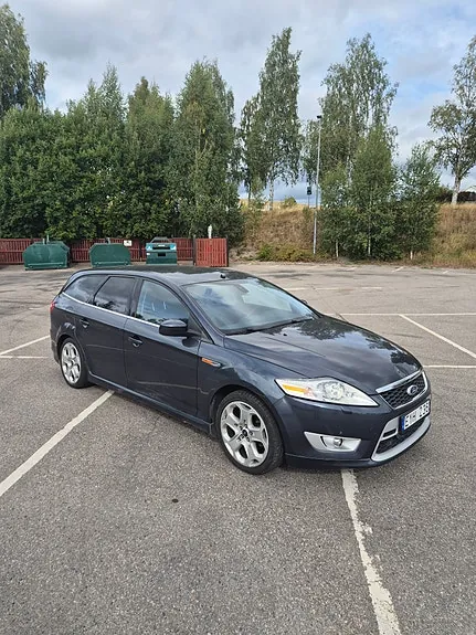 Ford Mondeo 2010 photo 2