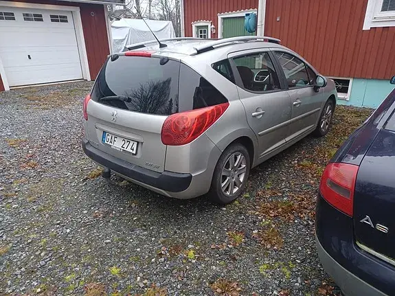 Peugeot 207 Sw 2008 photo 3