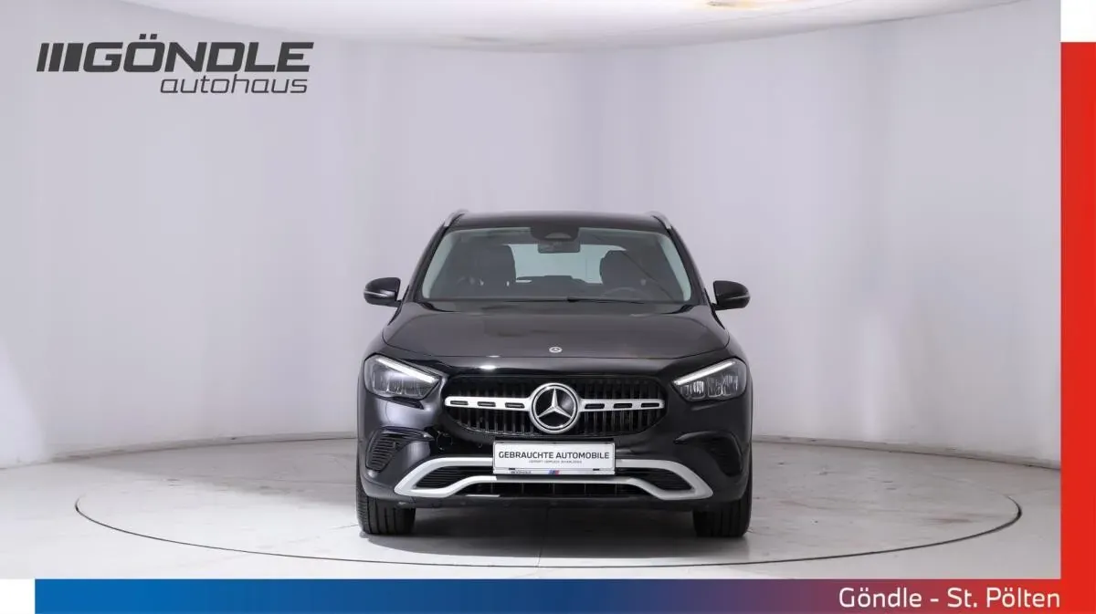 Mercedes-Benz Gla Class 2024 photo 2