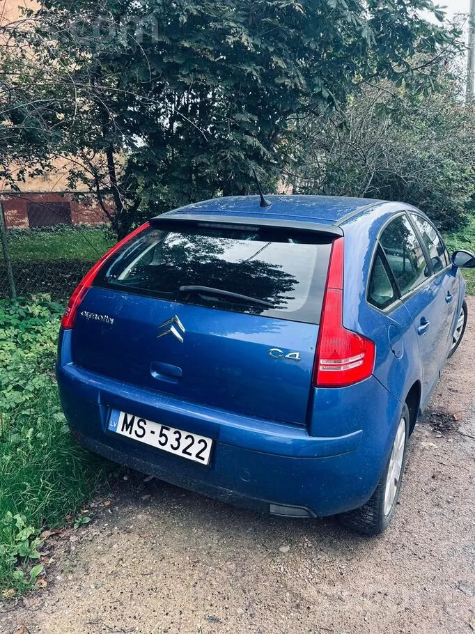 Citroen C4 2009 photo 3