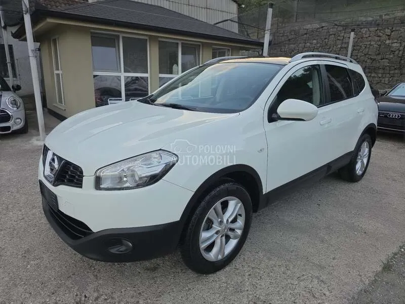 Nissan Qashqai 2010 photo 2