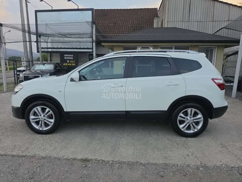 Nissan Qashqai 2010 photo 3