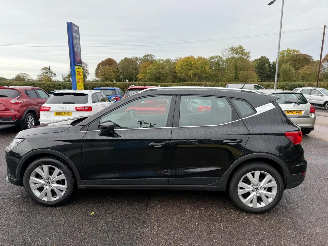 Seat Arona 2023 photo 2
