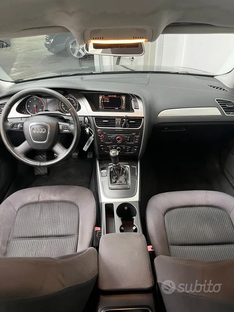 Audi A4 2008 photo 4