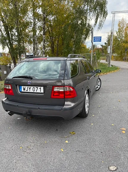 Saab 9-5 2005 photo 2