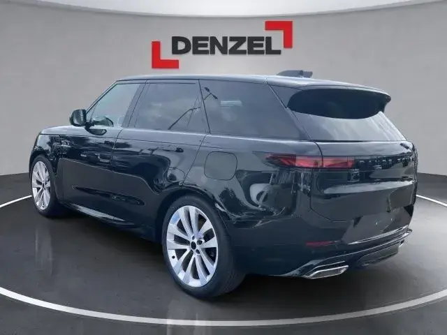 Land Rover Range Rover Sport 2026 photo 3