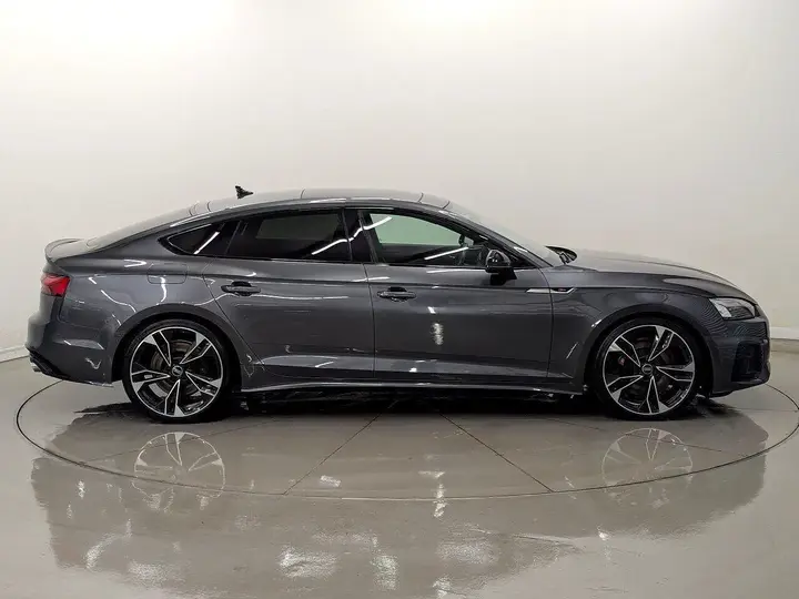 Audi S5 2021 photo 2