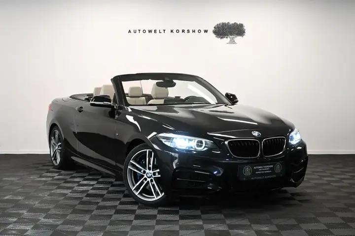 BMW M240I