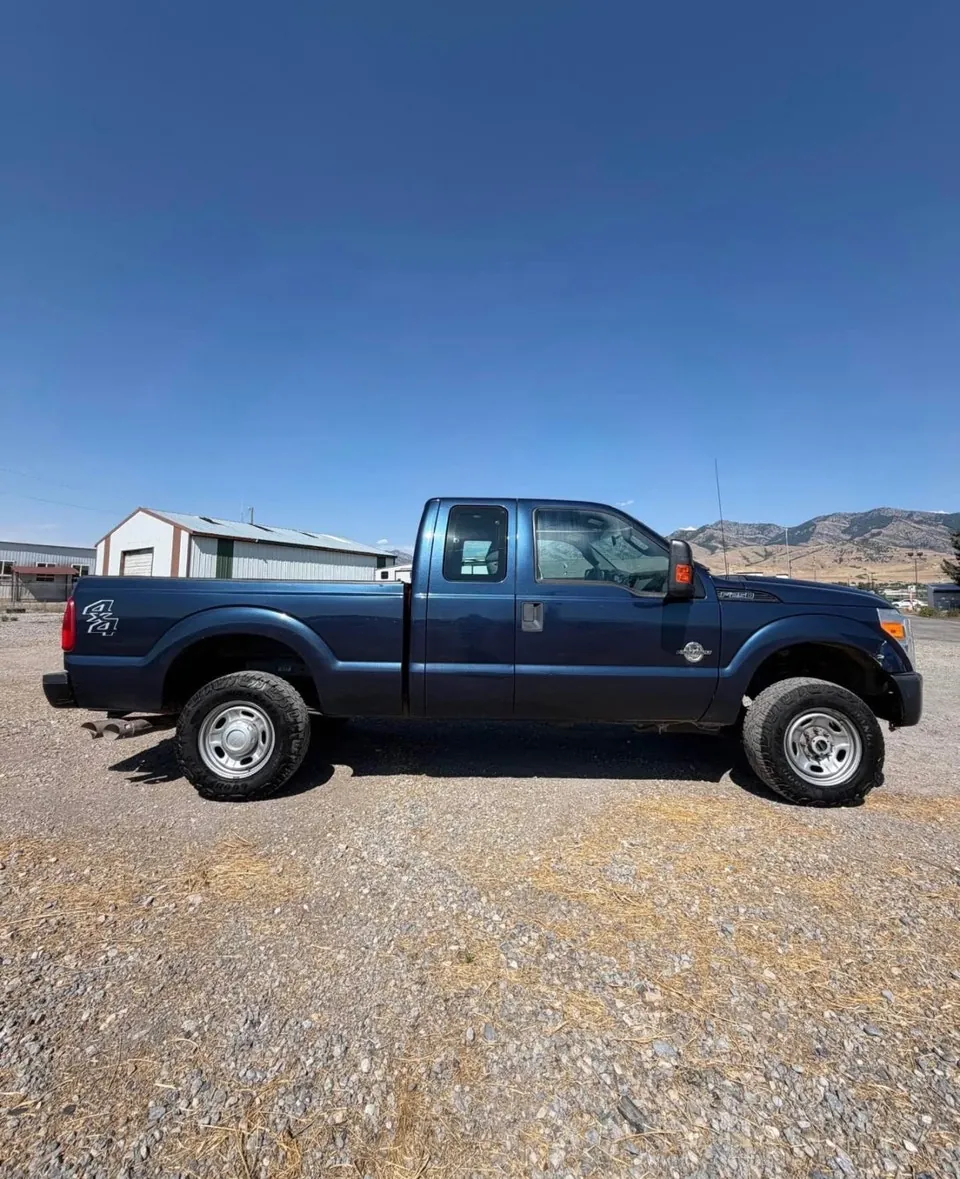Ford F250 2016 photo 3