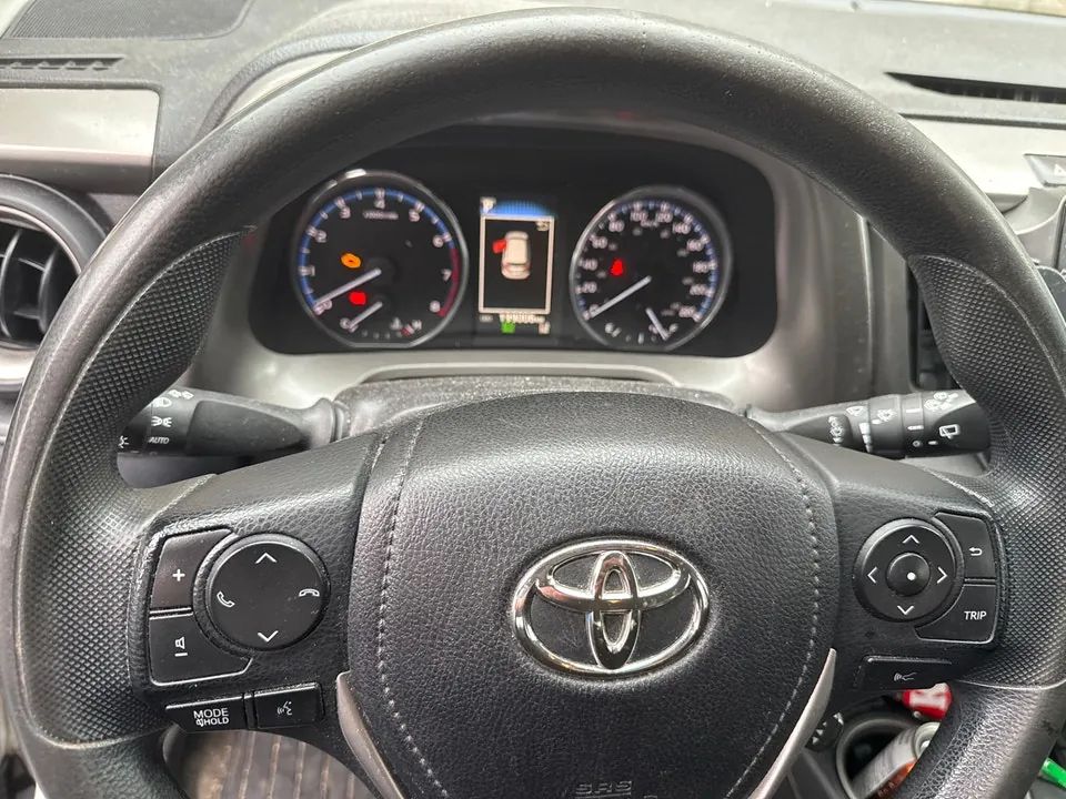Toyota Rav4 2018 photo 5