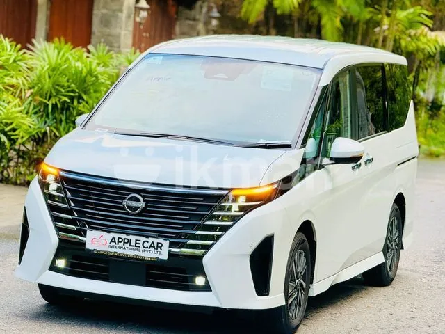 Nissan Serena 2025 photo 3