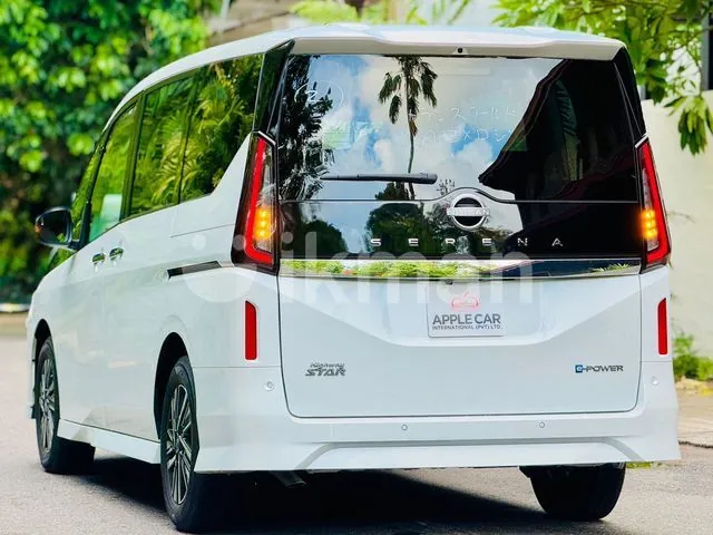 Nissan Serena 2025 photo 5