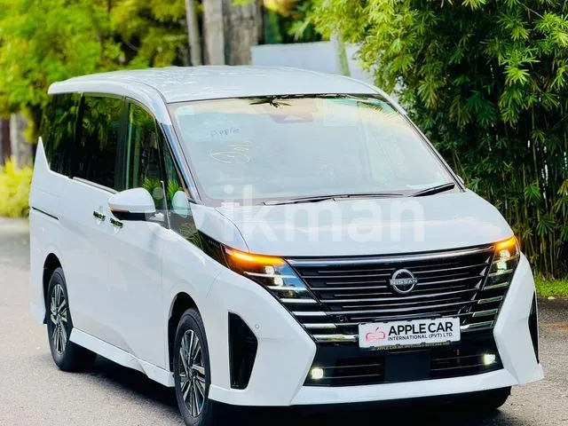 Nissan Serena 2025 photo 2