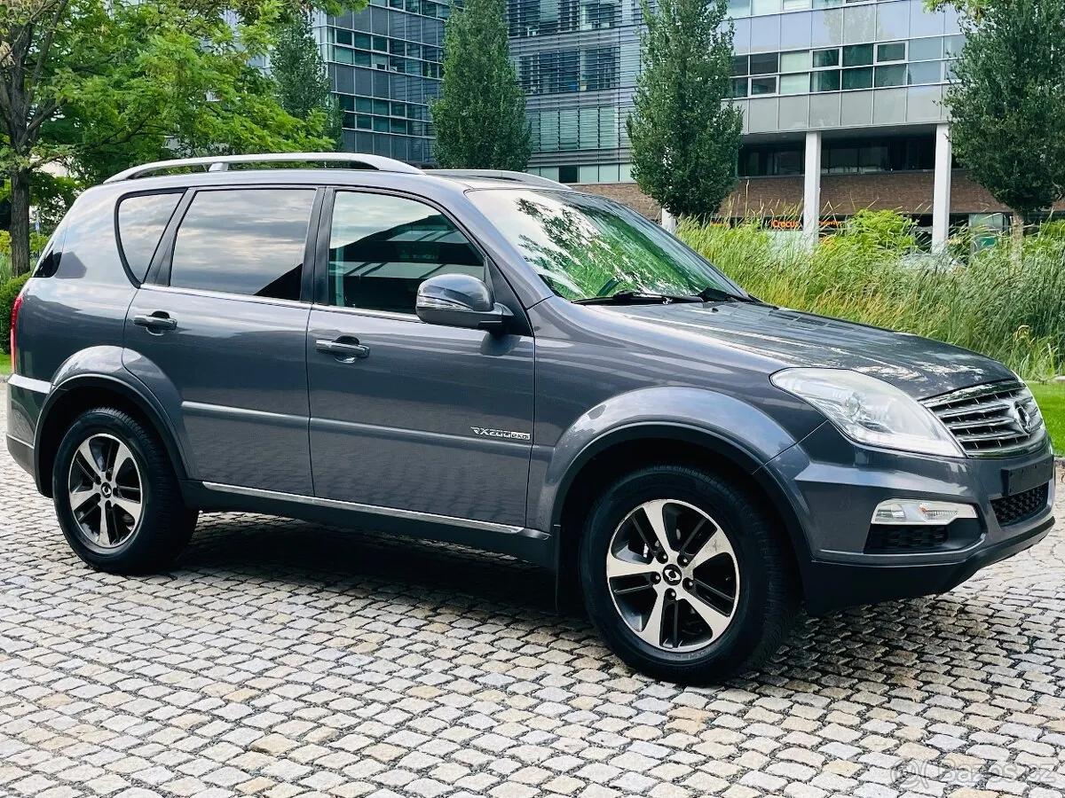 KG Mobility Rexton 2016 photo 5