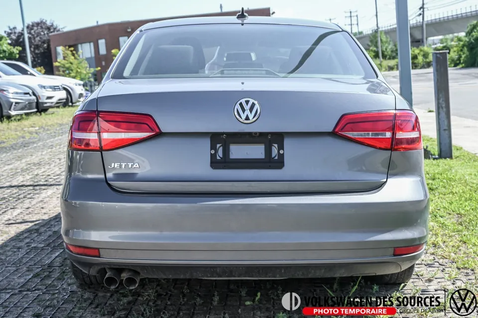 Volkswagen Jetta 2015 photo 3