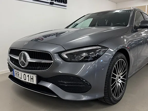 Mercedes-Benz C180 2023 photo 2