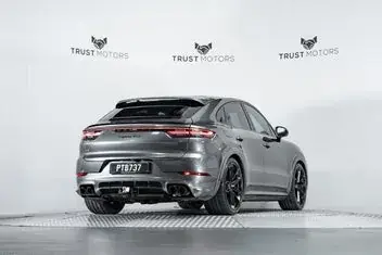 Porsche Cayenne 2023 photo 4