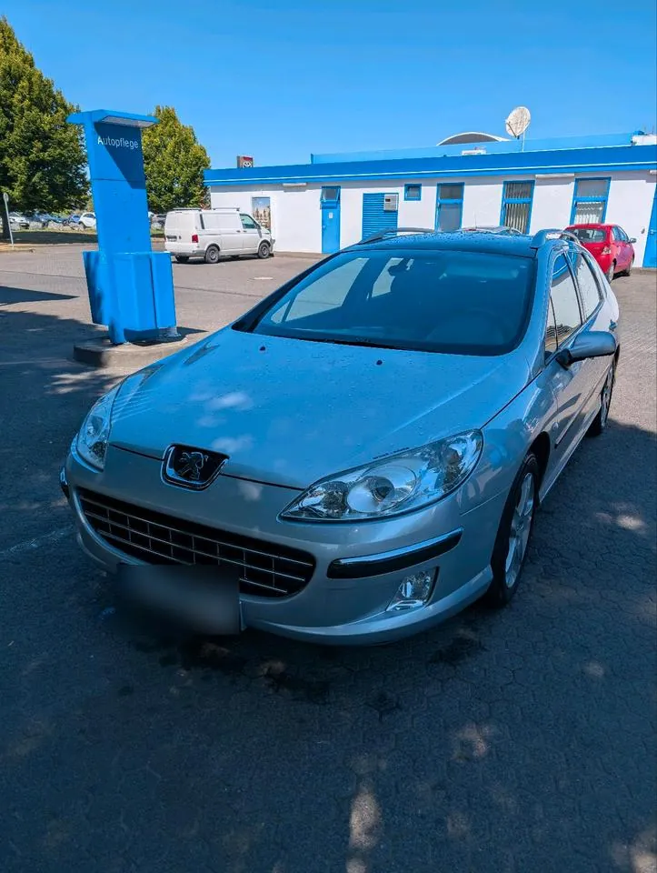 Peugeot 407