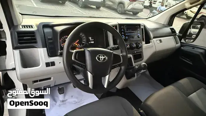 Toyota Hiace 2020 photo 4