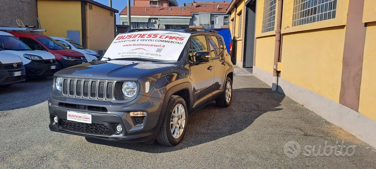 Jeep Renegade 2023 photo 2