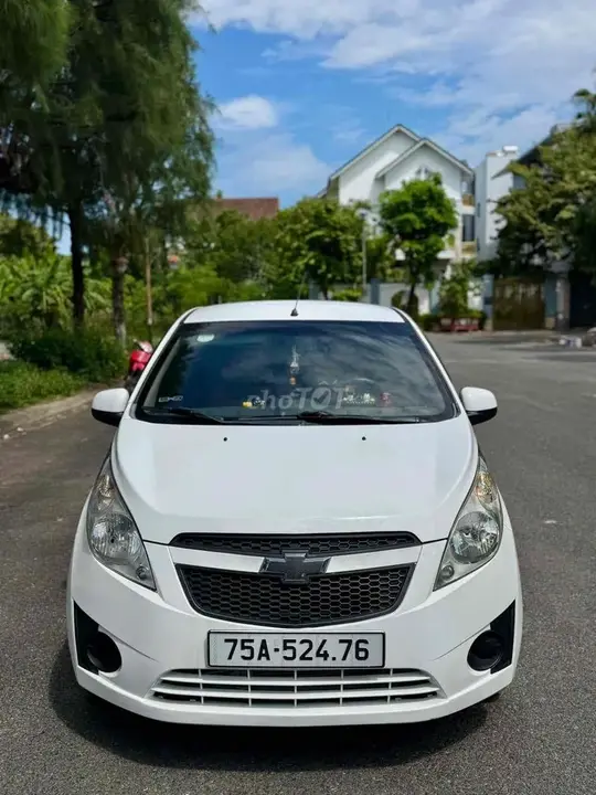 Chevrolet Spark 2011 photo 4