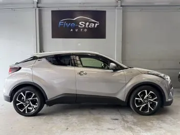 Toyota C-Hr 2018 photo 4