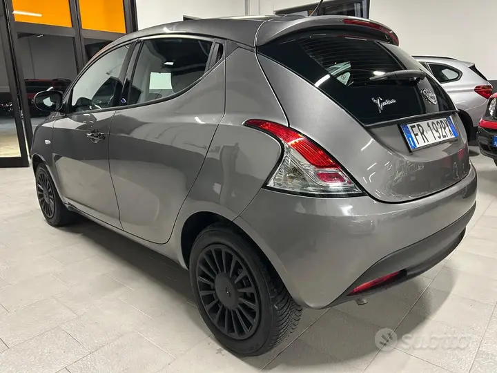 Lancia Ypsilon 2018 photo 4
