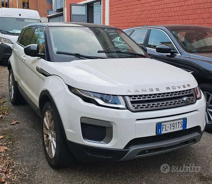 Land Rover Evoque 2017 photo 3