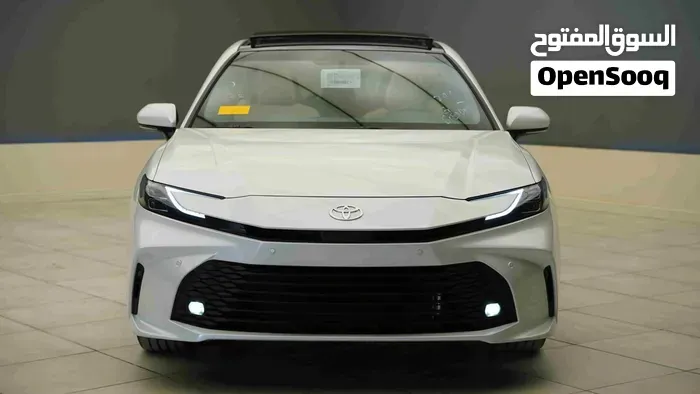 Toyota Camry 2026 photo 2
