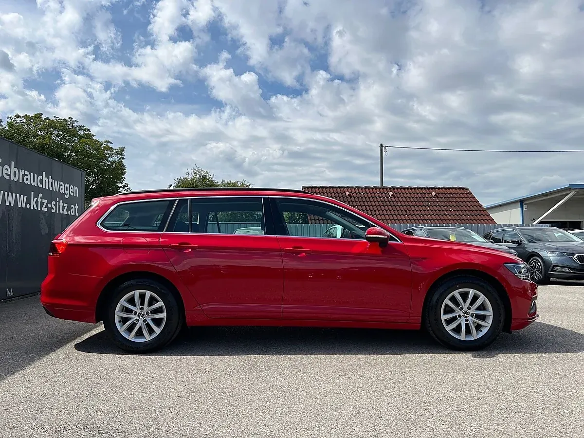 Volkswagen Passat 2024 photo 2