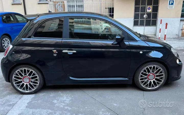 Abarth 595 2016 photo 2