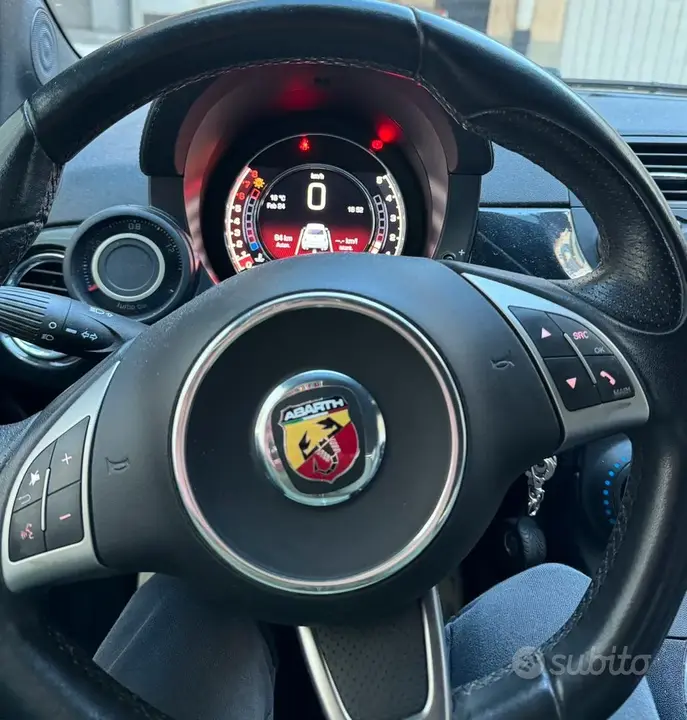 Abarth 595 2016 photo 3
