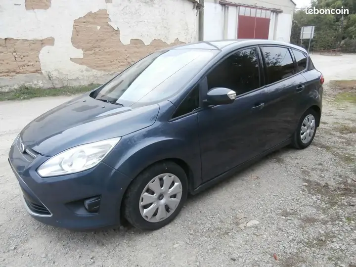 Ford Grand C-Max 2013 photo 2