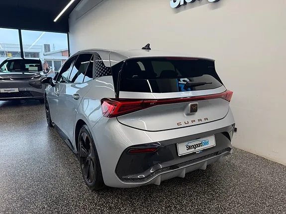 Cupra Born 2022 photo 3