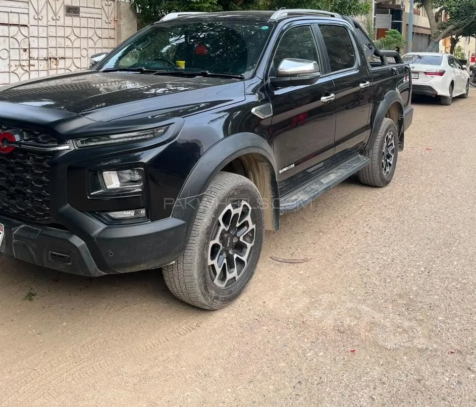 JAC T9