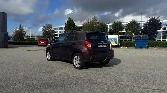 Toyota Urban Cruiser 2010 photo 3