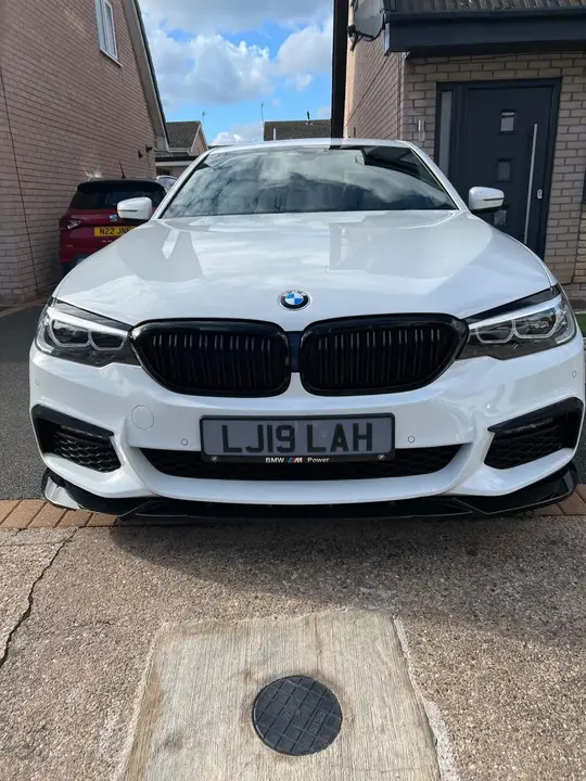 BMW 5 Series 2019 photo 3