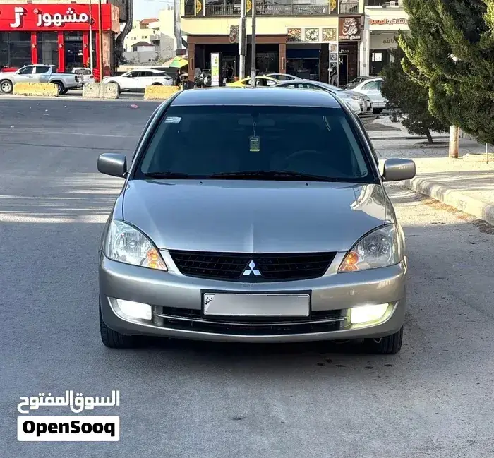 Mitsubishi Lancer 2010 photo 5