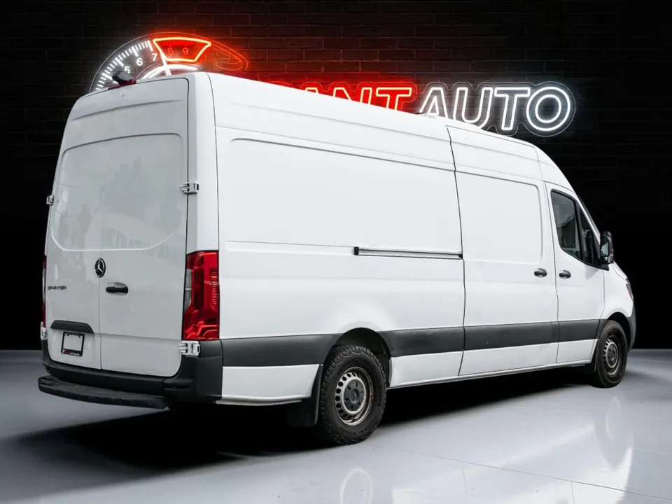 Mercedes-Benz Sprinter 2021 photo 5