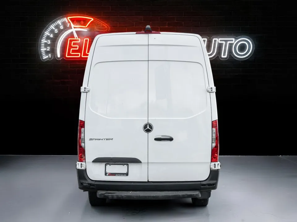 Mercedes-Benz Sprinter 2021 photo 4