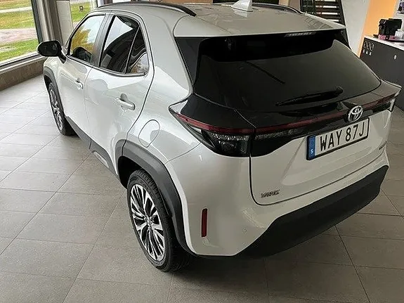 Toyota Yaris Cross 2023 photo 3