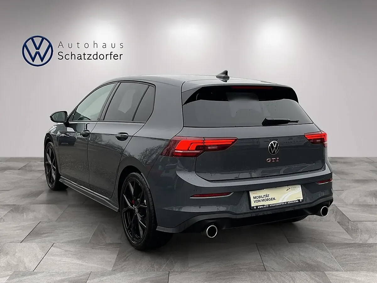 Volkswagen Golf Gti Dsg 2025 photo 3