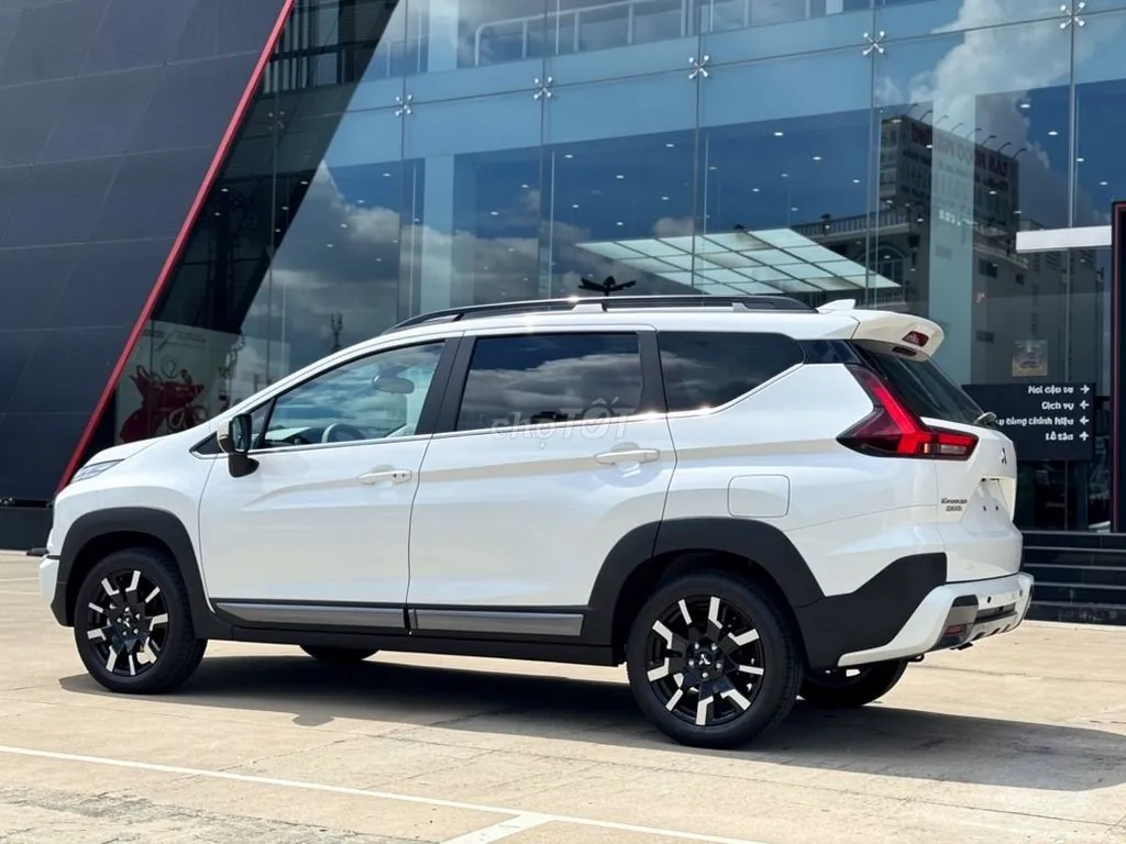 Mitsubishi Xpander Cross 2026 photo 5