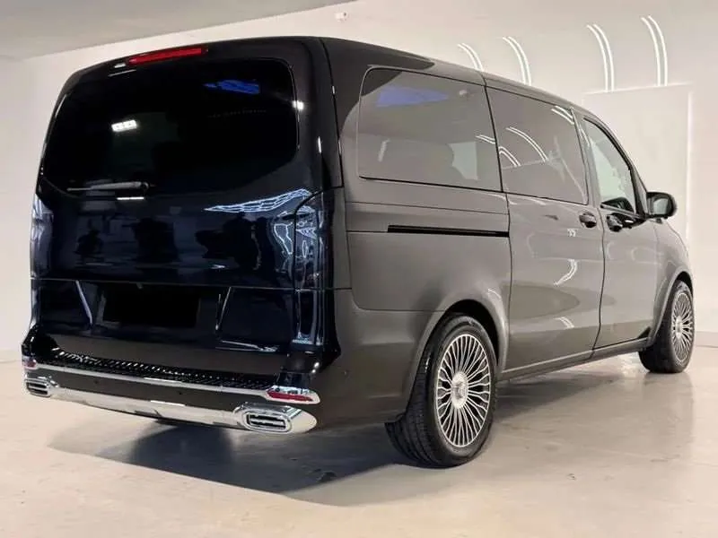 Mercedes-Benz V 250 D Lang 2024 photo 4