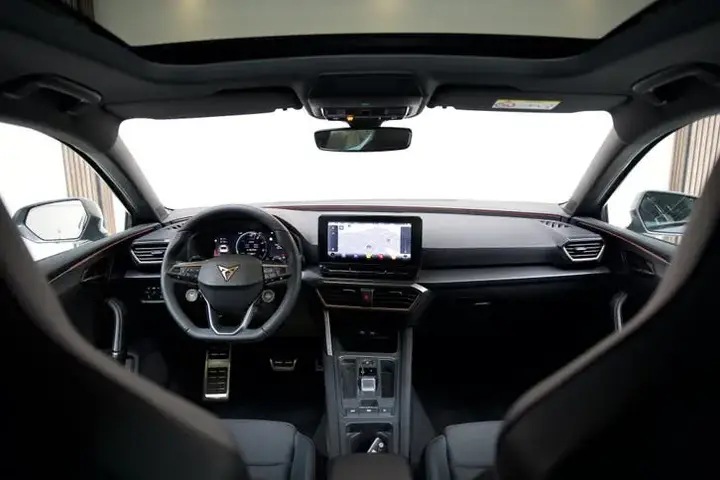 Cupra Leon 2021 photo 3
