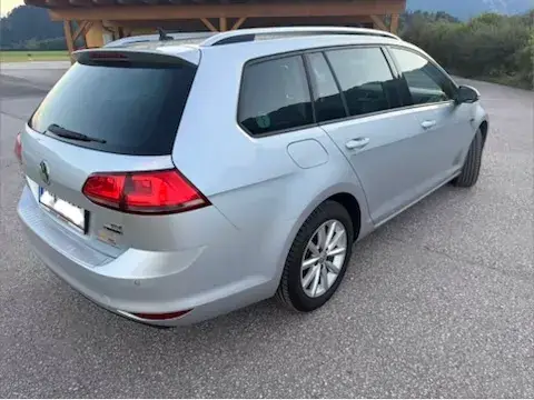 Volkswagen Golf Variant 2015 photo 2