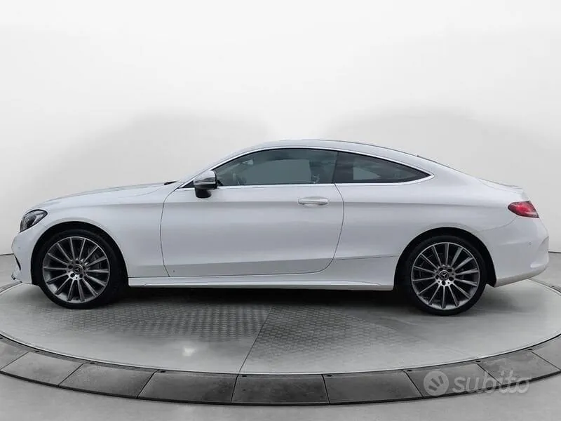 Mercedes-Benz C-Class 2016 photo 3