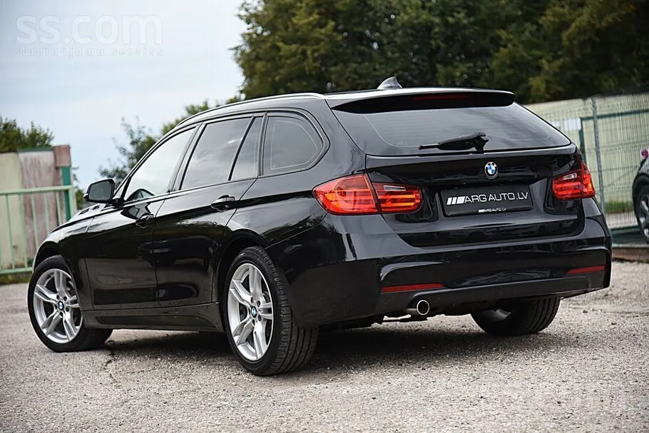 BMW 320 2013 photo 2
